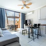 Paradise Court דירה *