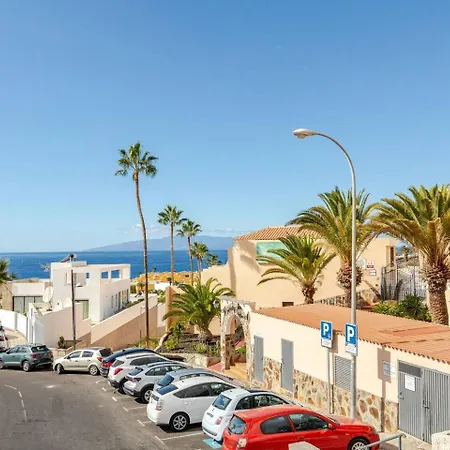 Paradise Court Costa Adeje (Tenerife)