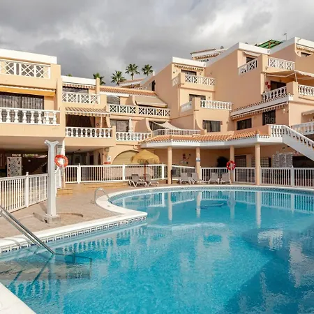 Paradise Court Costa Adeje (Tenerife)