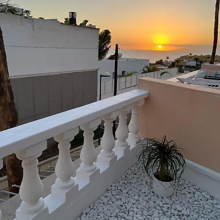 Apartment Paradise Court